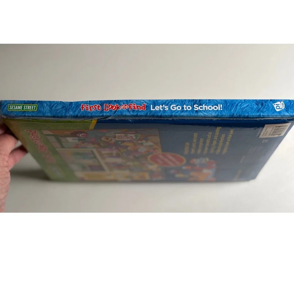 Sesame Street First Look and Find Let's Go to School Elmo Board Book‎ Toddlers
